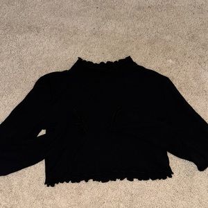 black long sleeve detailed sleeve and collar size small